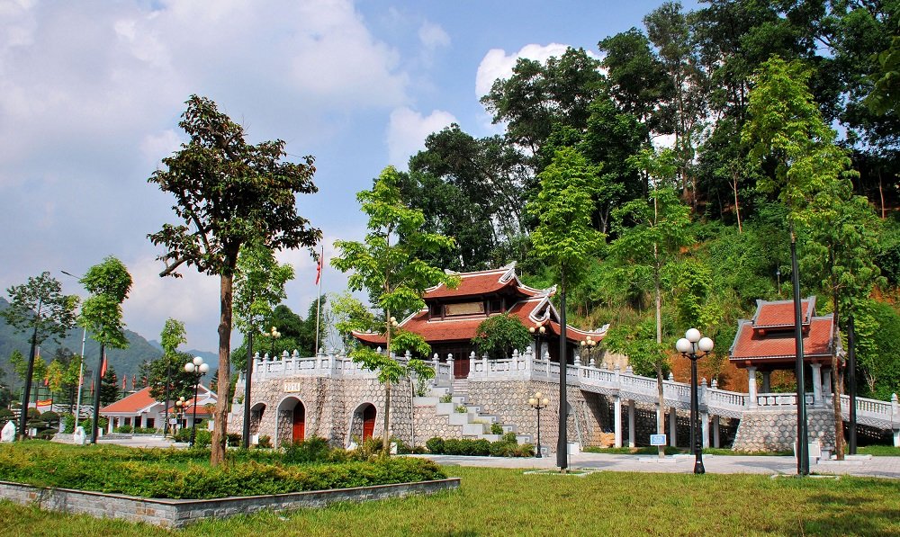 HÀ NỘI - SAPA- HÀ GIANG - MÈO VẠC - CAO BẰNG - HỒ BA BỂ - HÀ NỘI - ảnh 6