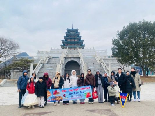 Khach Hang Dai Lo Travel (6)