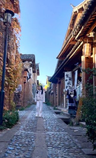 Z7663867725809_d93f6309948898d889ce3f73db8e8ec7