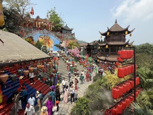 Khách hành hương