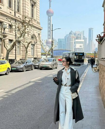 THƯỢNG HẢI – BẢN GIAO HƯỞNG CAO ỐC & VẺ ĐẸP CỔ KÍNH 1 